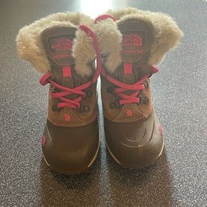 Girls winter boots
